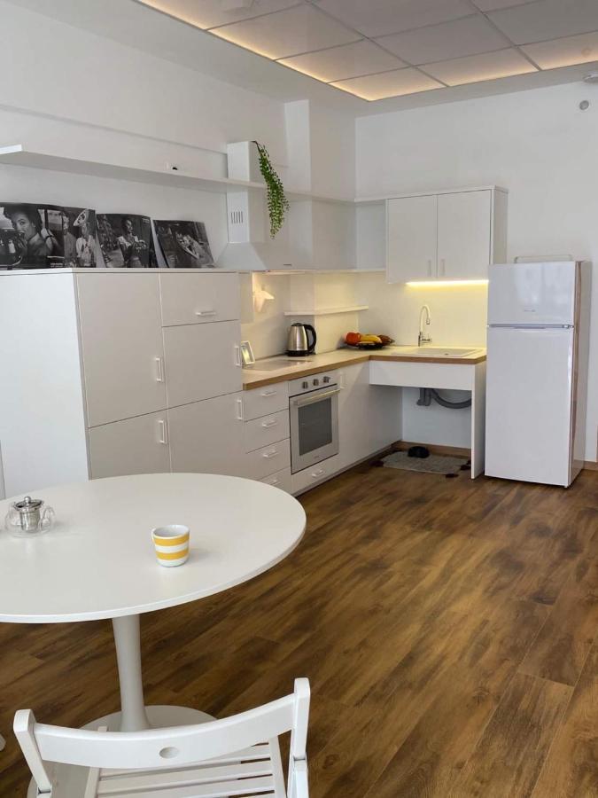 Felicity Loft In Thessaloniki _ Accessible & Comfortable Esterno foto