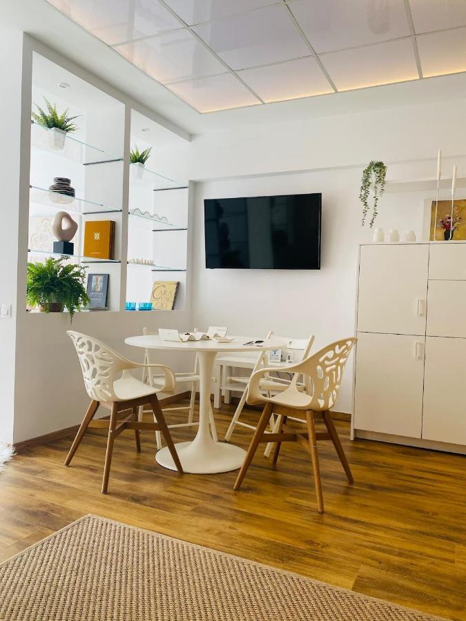 Felicity Loft In Thessaloniki _ Accessible & Comfortable Esterno foto